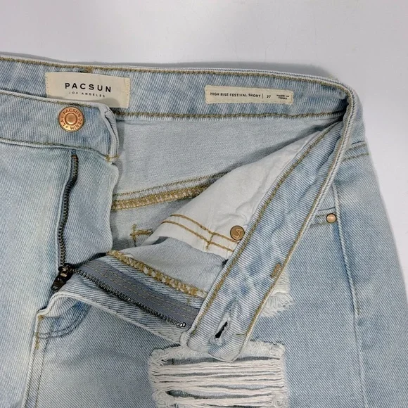 Pacsun High Rise Festival Short Size 27 Light Wash Distressed Raw Hem - Picture 3 of 4